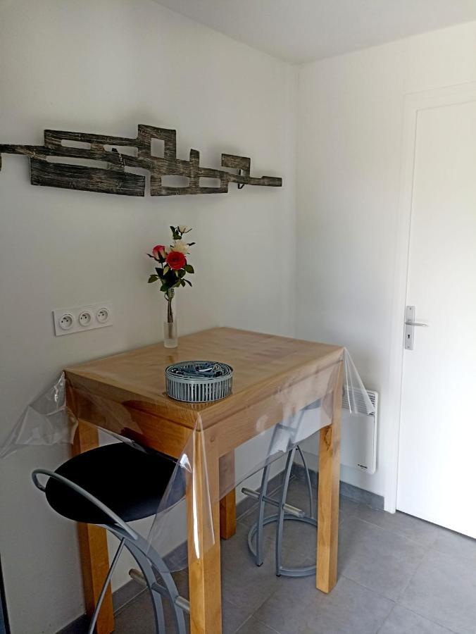 La Clematite D'Olt Apartamento Saint-Côme-dʼOlt Exterior foto