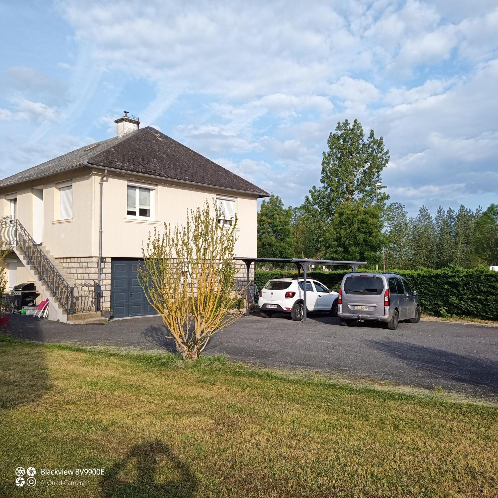 La Clematite D'Olt Apartamento Saint-Côme-dʼOlt Exterior foto