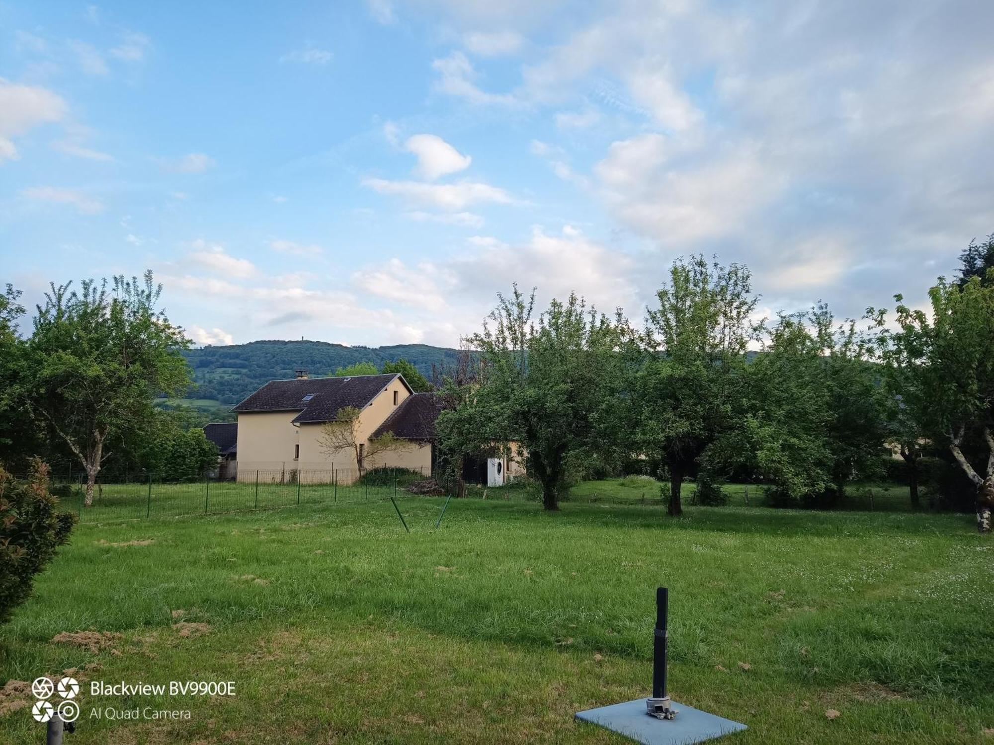 La Clematite D'Olt Apartamento Saint-Côme-dʼOlt Exterior foto